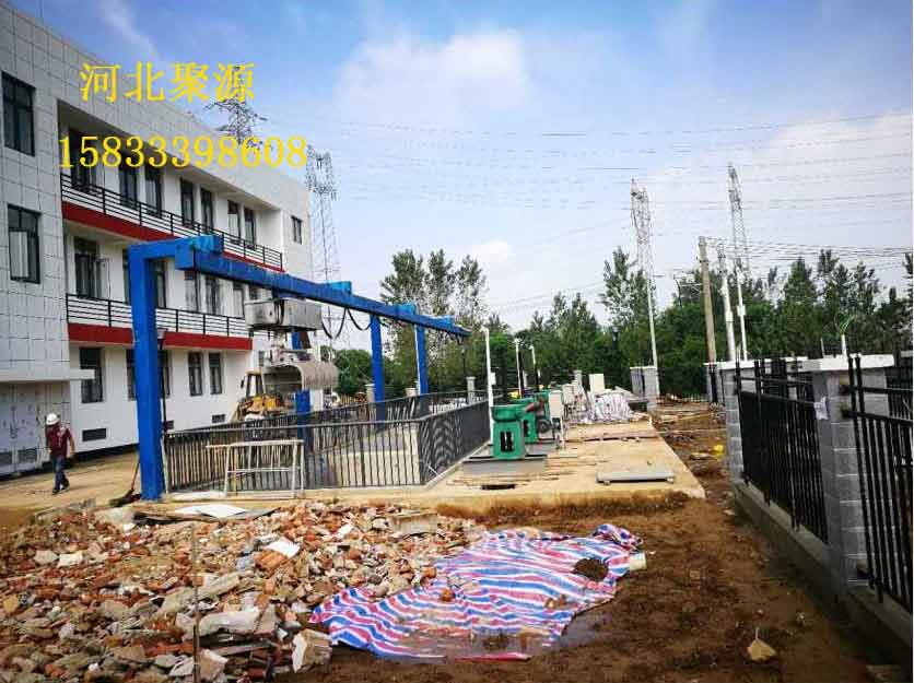 抓斗清污机